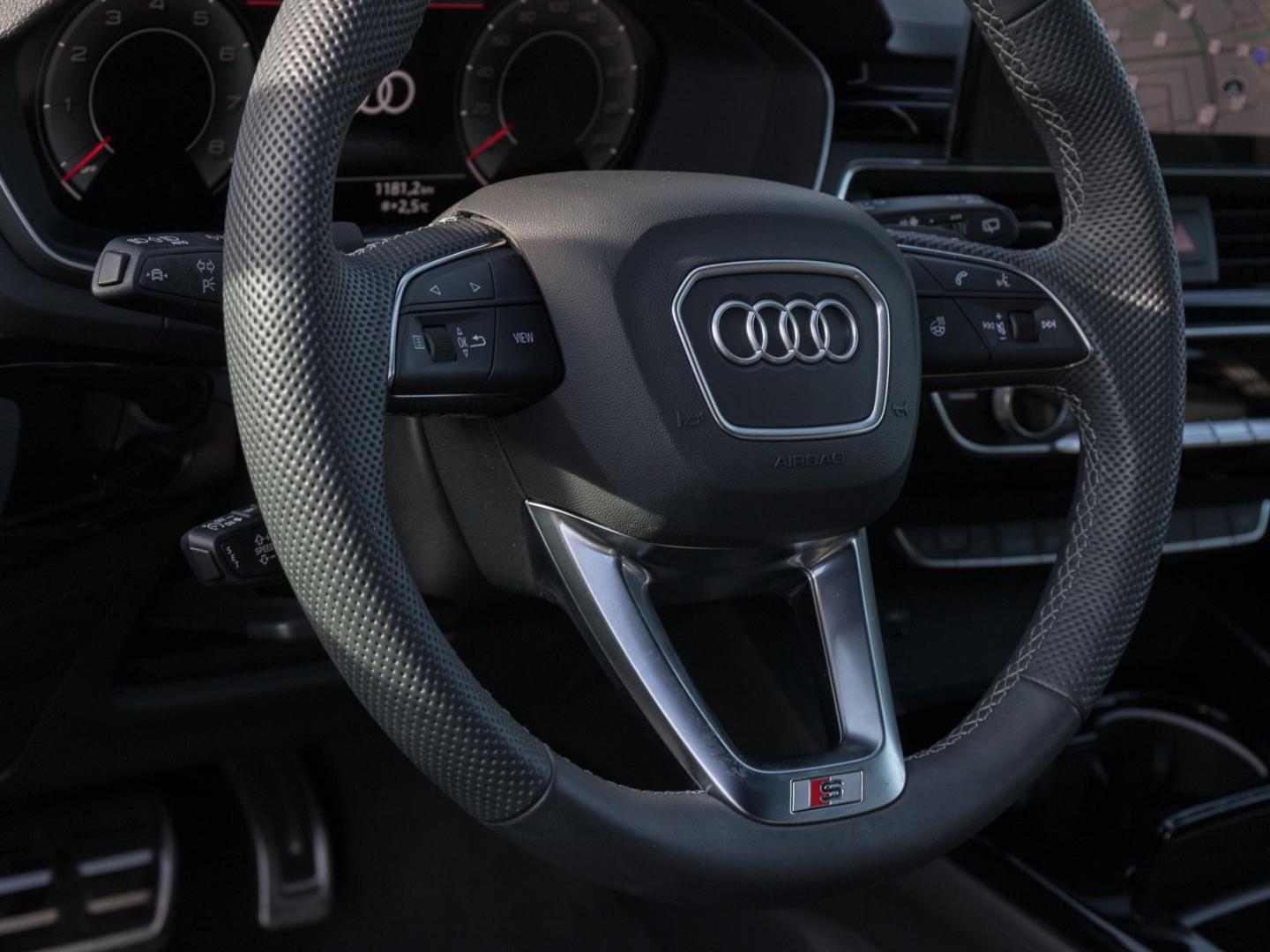 Image about Audi A4 Avant S line 40 TFSI quattro S tronic