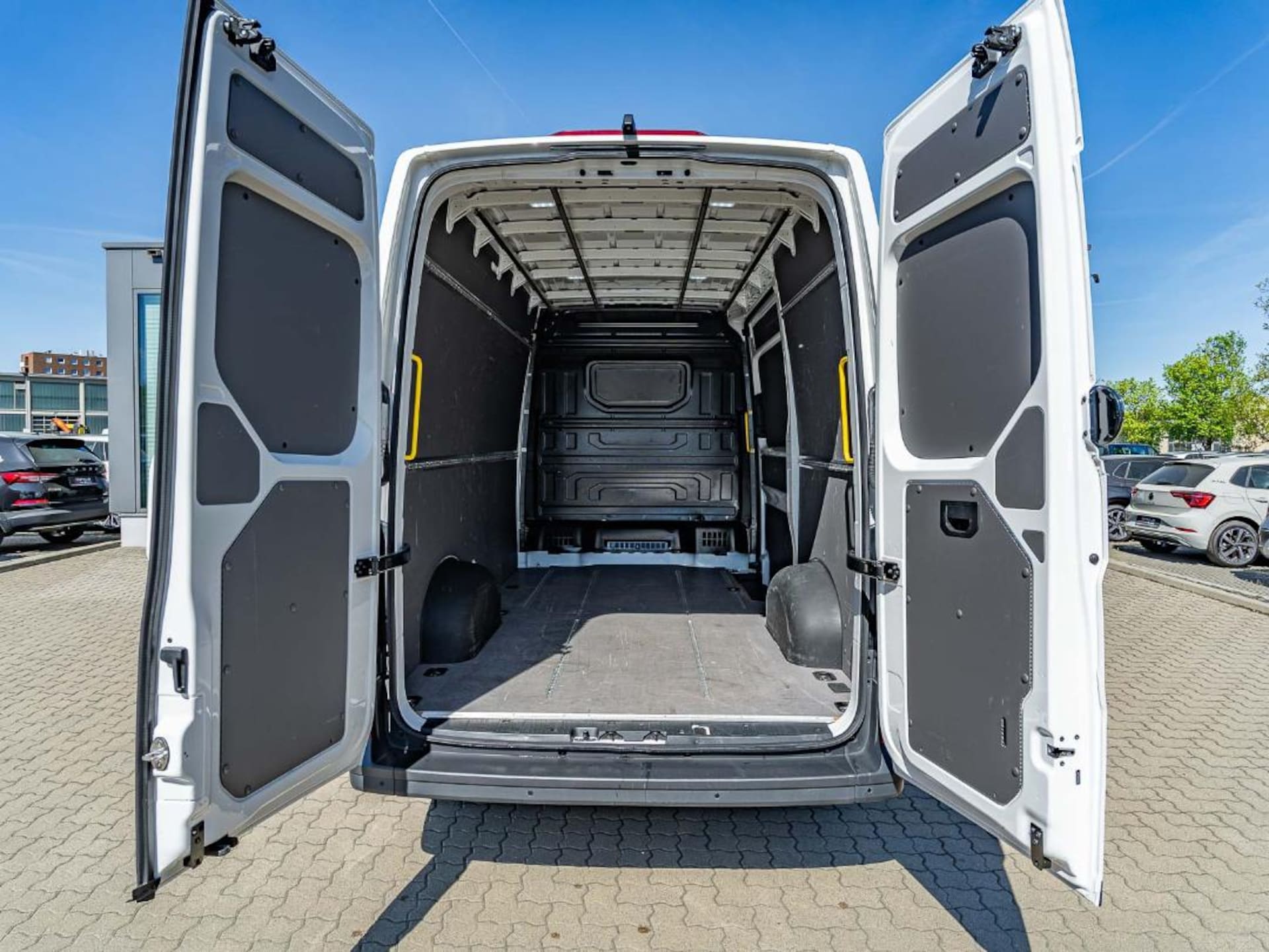Volkswagen Crafter Kasten mittlerer Radstand