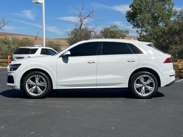 2023 Audi Q8