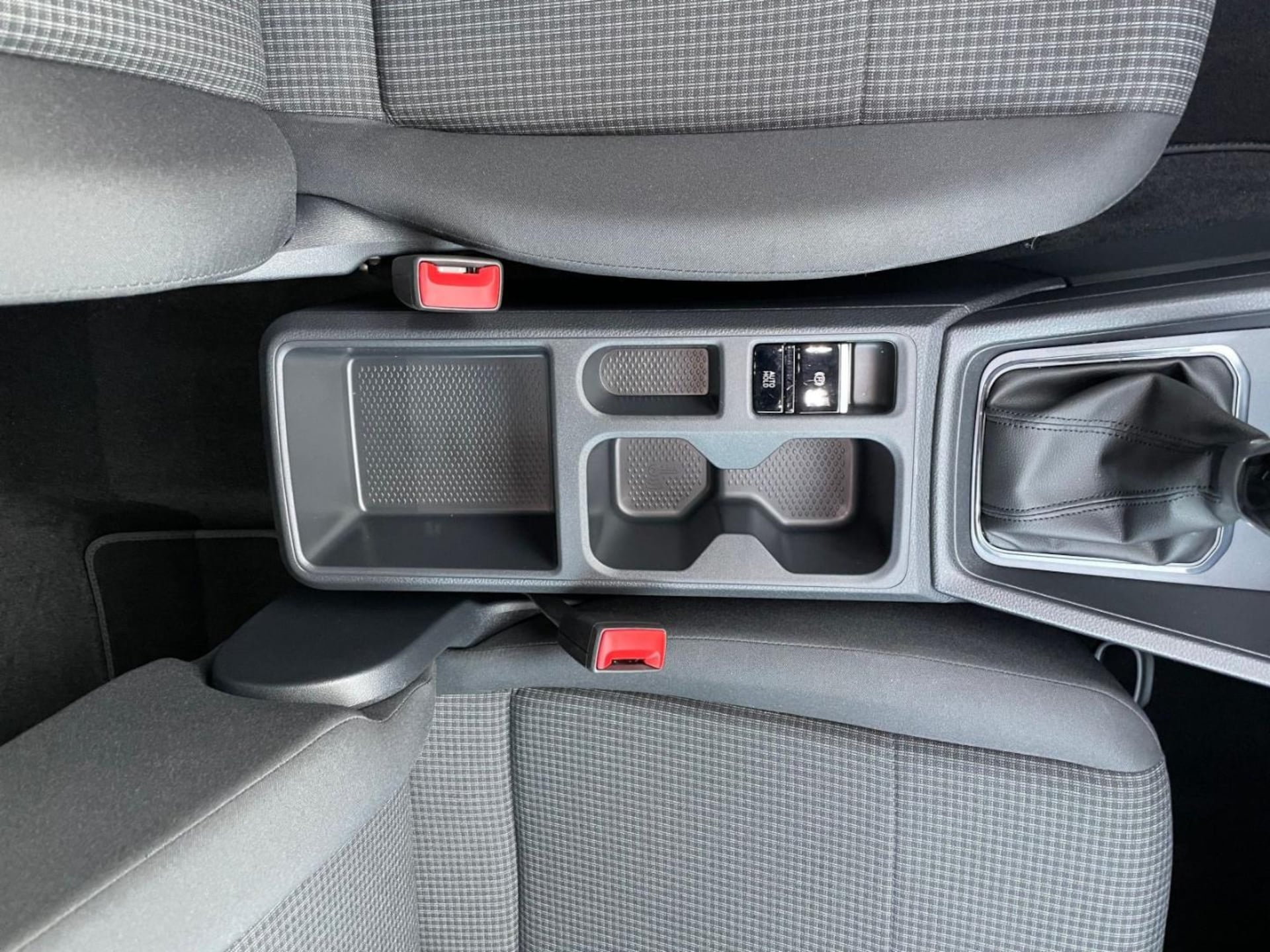 Volkswagen Caddy Basis-Modell