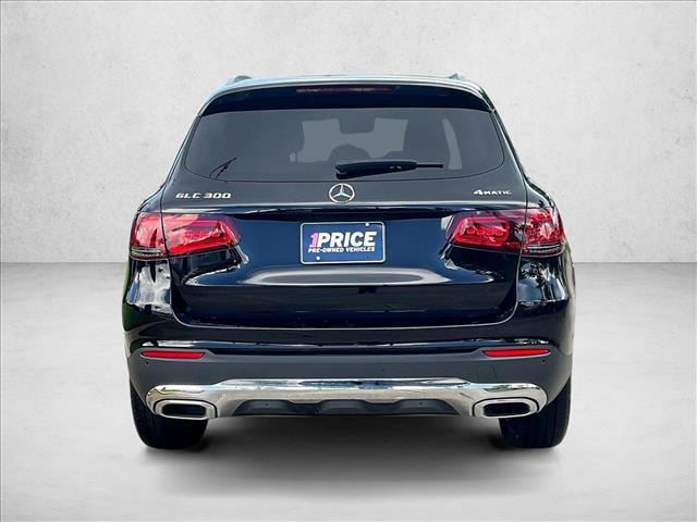 2022 Mercedes-Benz GLC 300
