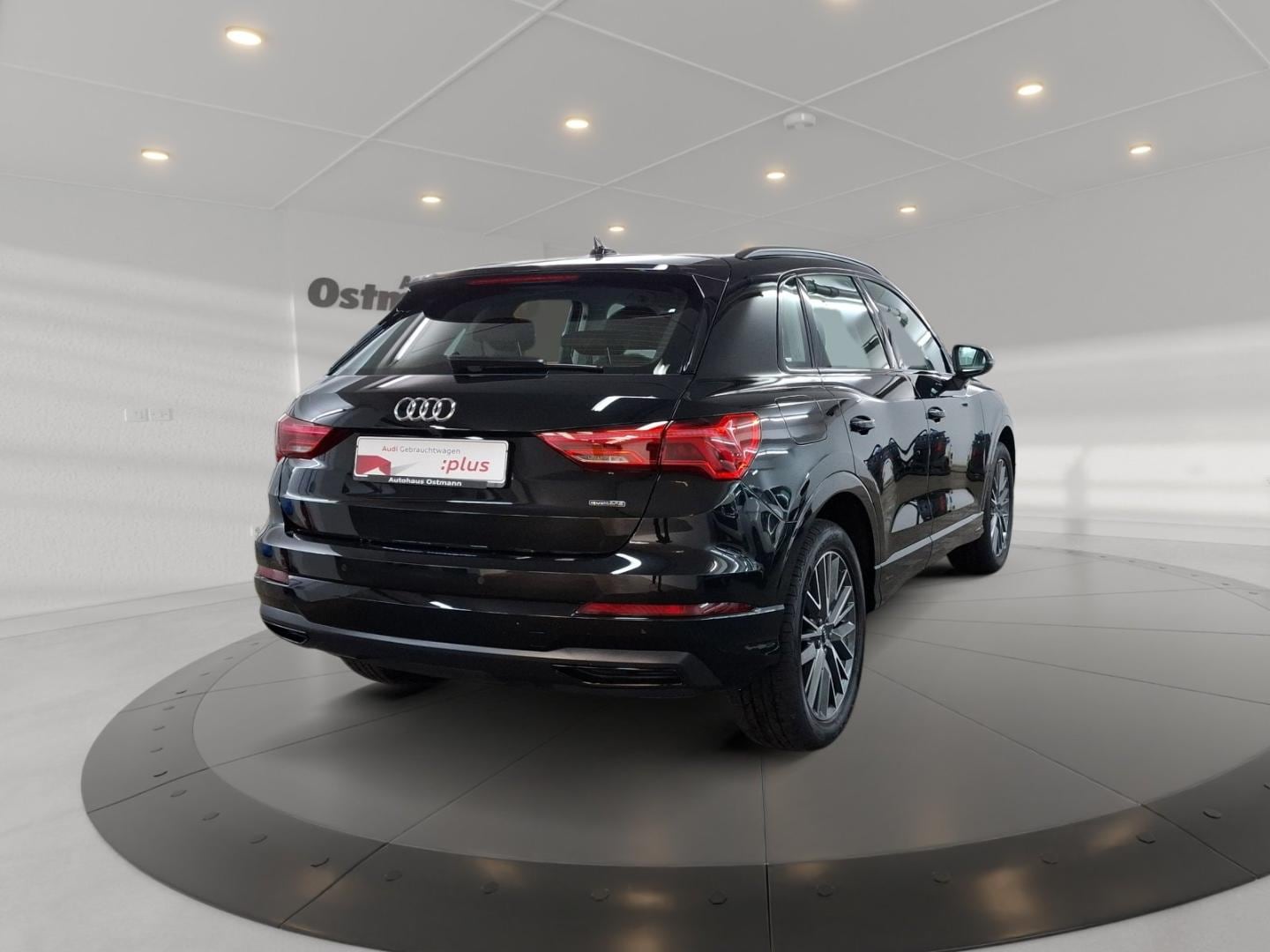 Bild über Audi Q3 advanced 40 TFSI quattro S tronic - für weitere Informationen kontaktieren Sie den Audi Partner