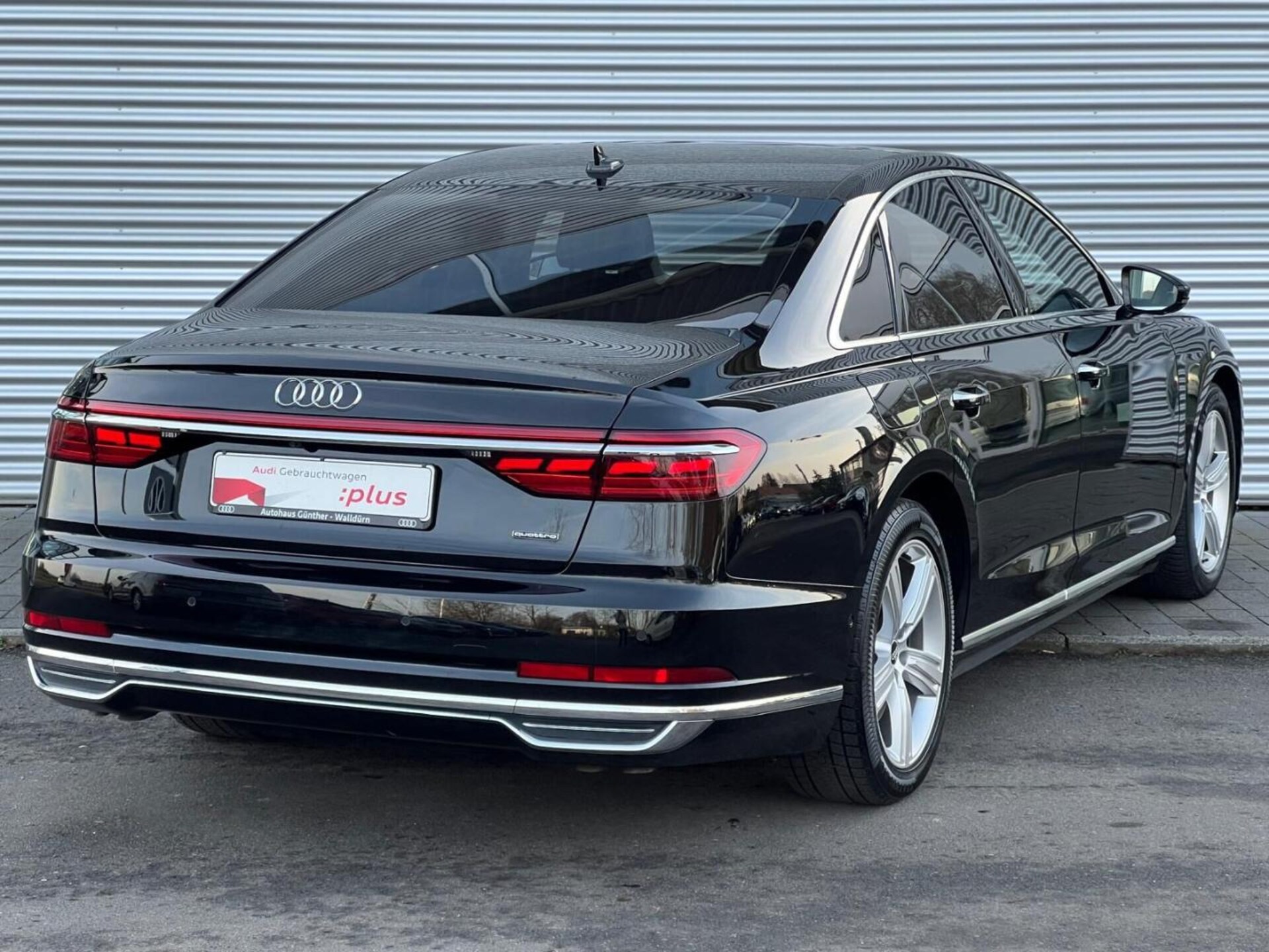 Audi A8 TFSI e