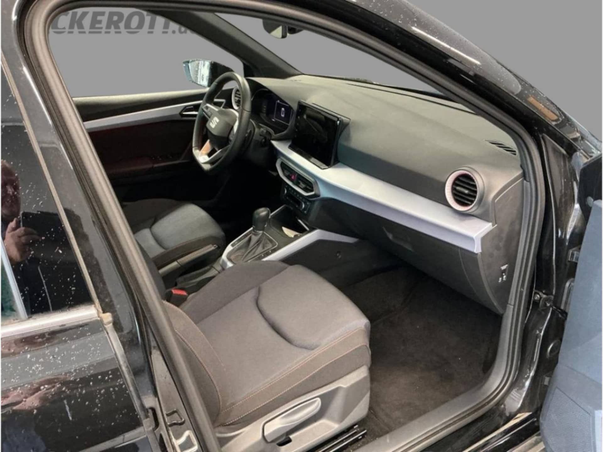 SEAT Arona FR