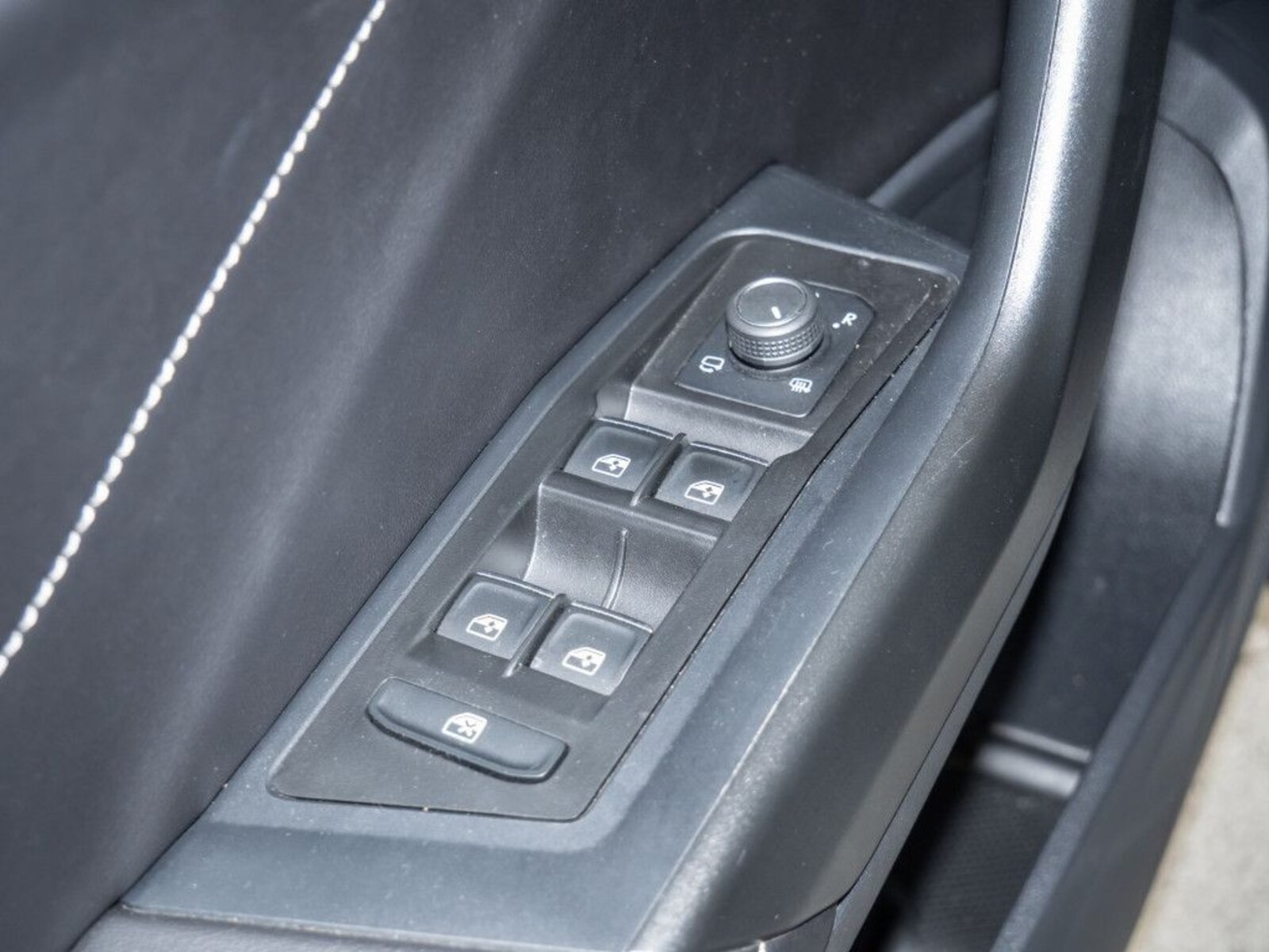 Volkswagen T-Roc – Bild 20