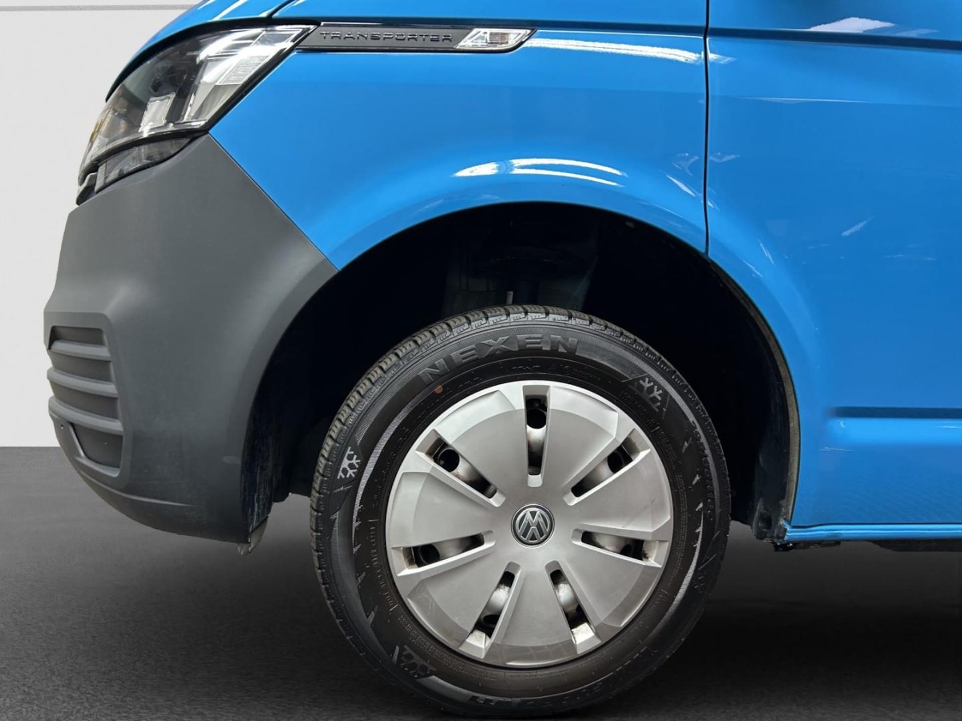 Volkswagen T6.1 Transporter Pritschenwagen Doppelkabine