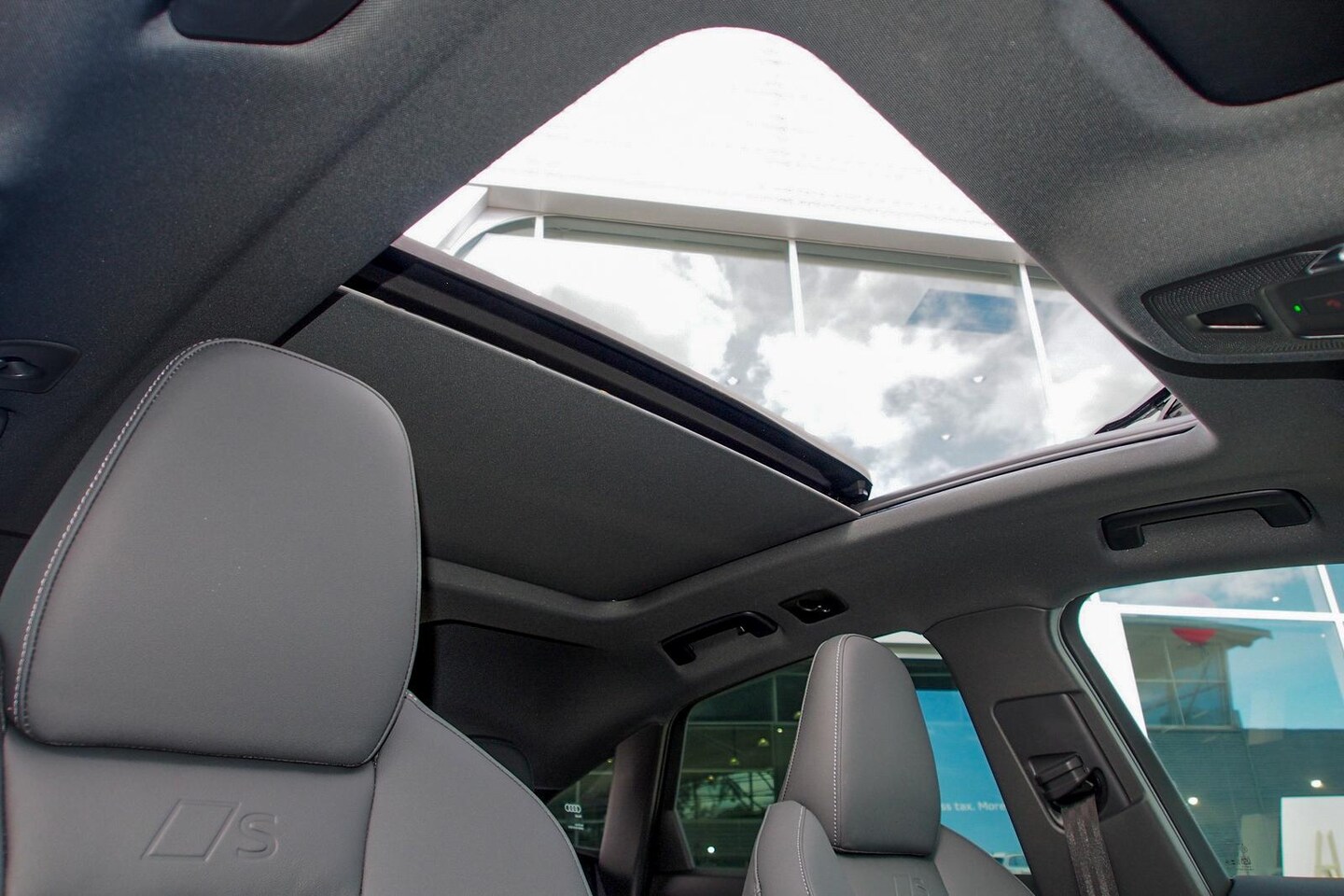 Image about Audi Q5 Sportback TDI quattro 150 kW sport
