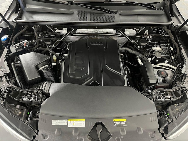 2025 Audi Q5 Premium - Photo 24