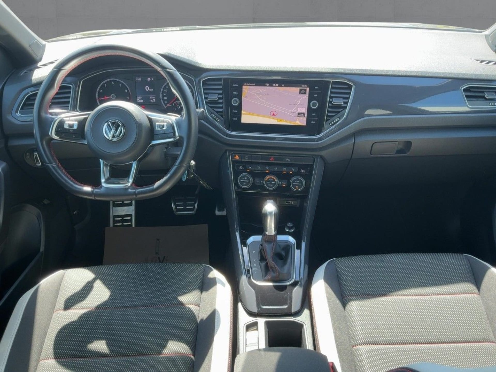 Volkswagen T-Roc Sport