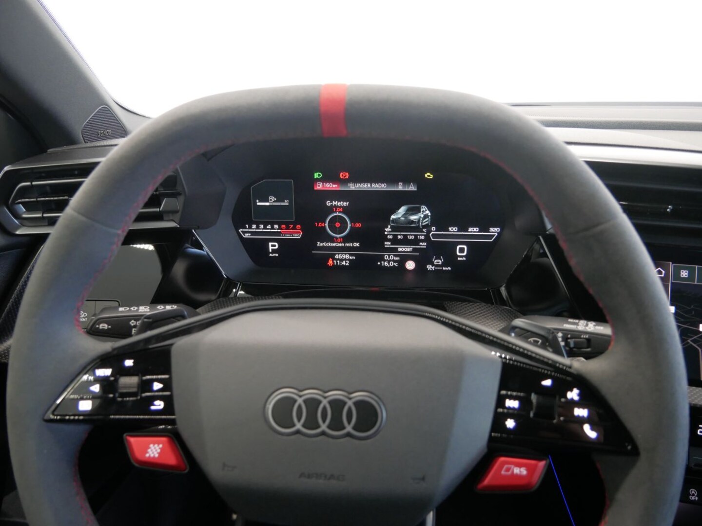 Bild über Audi RS 3 Sportback TFSI quattro 294 kW S tronic - für weitere Informationen kontaktieren Sie den Audi Partner