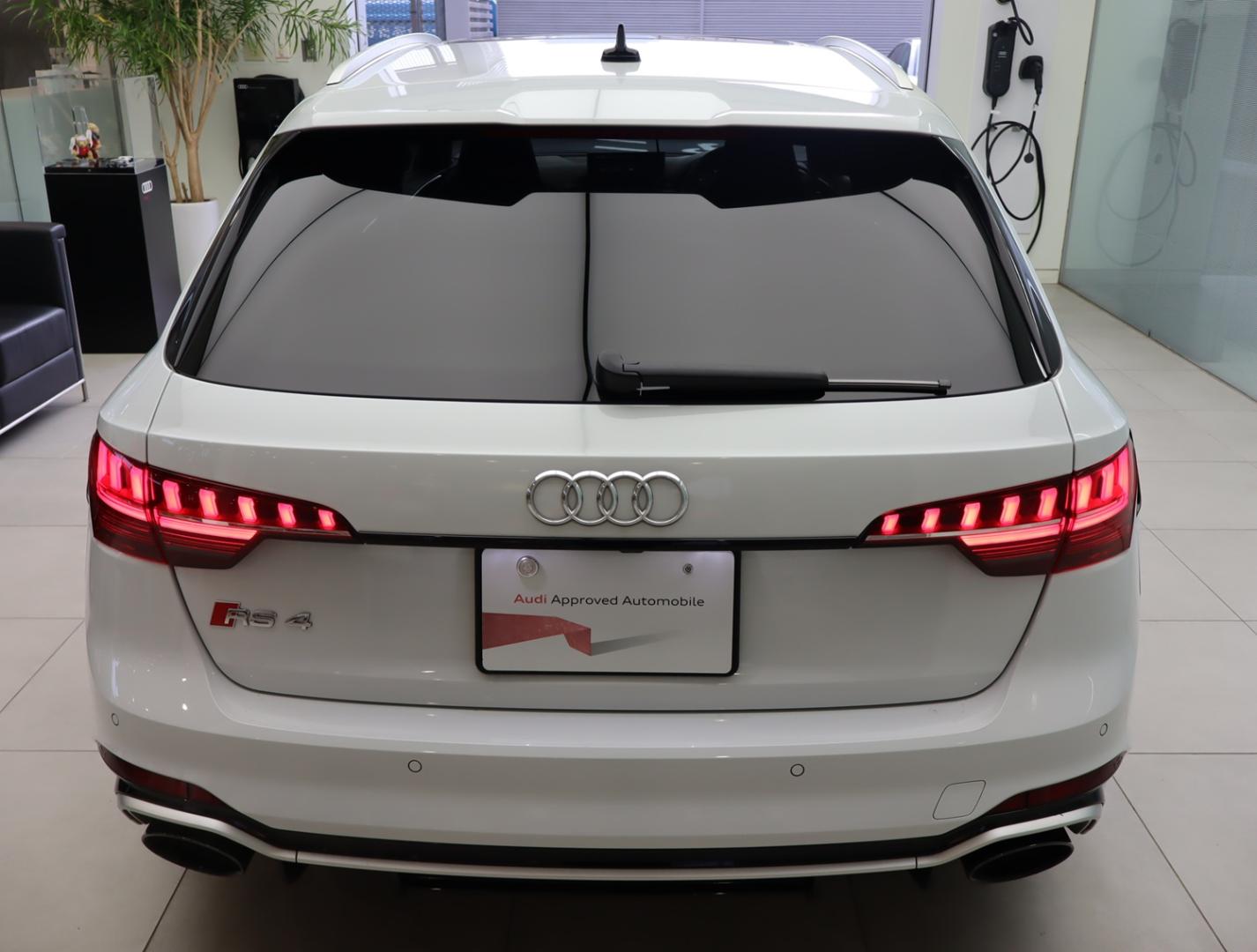 Audi RS 4 Avant