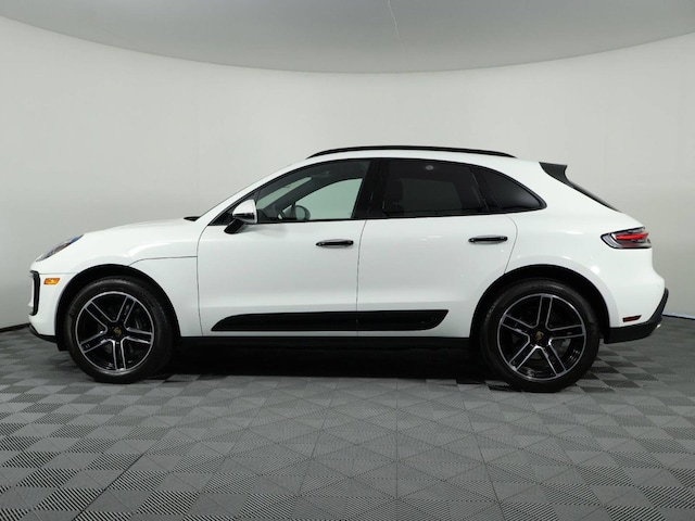 2023 Porsche Macan