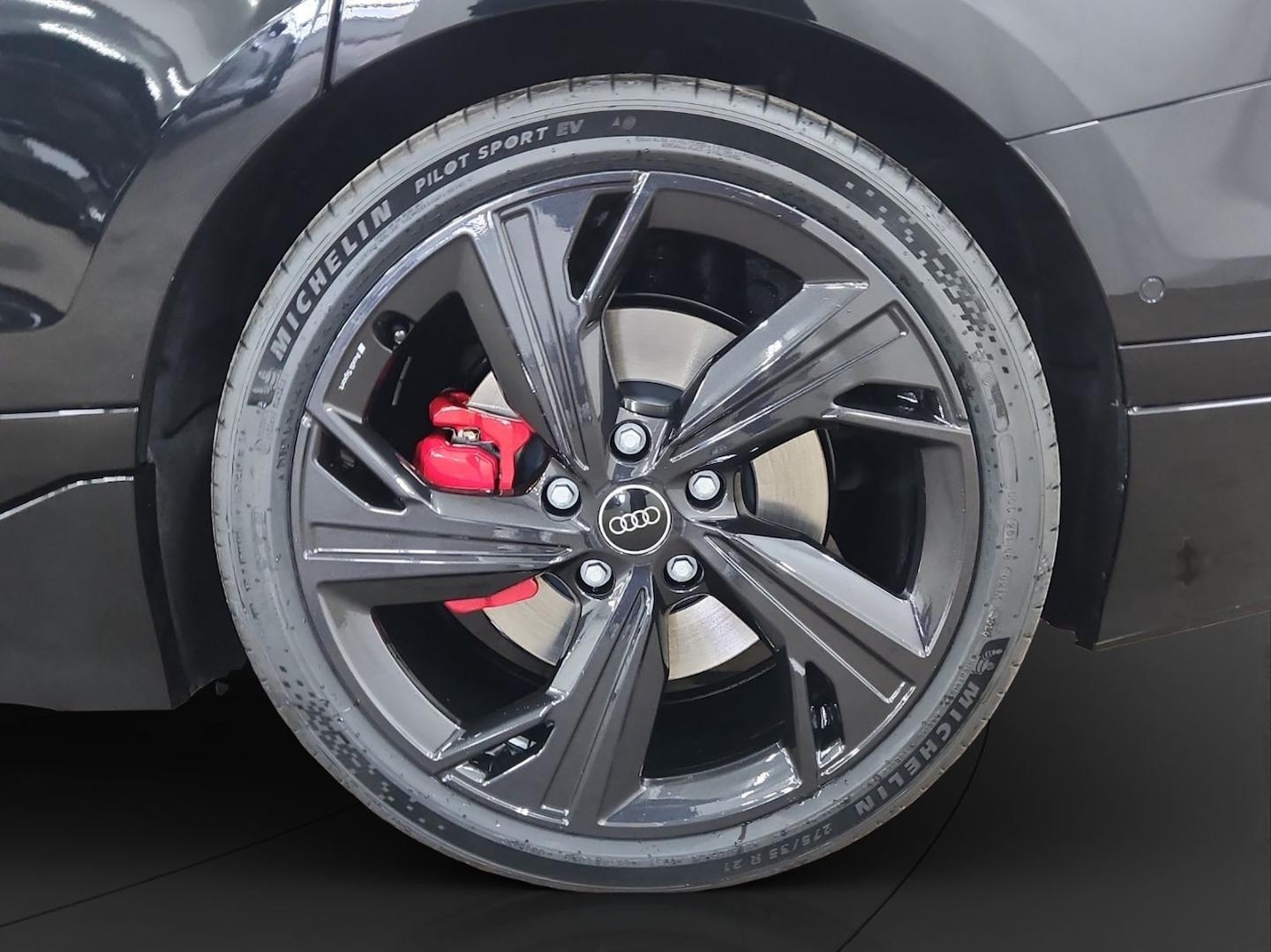 Bild über Audi A6 Sportback e-tron S line business e-tron performance 270 kW - für weitere Informationen kontaktieren Sie den Audi Partner