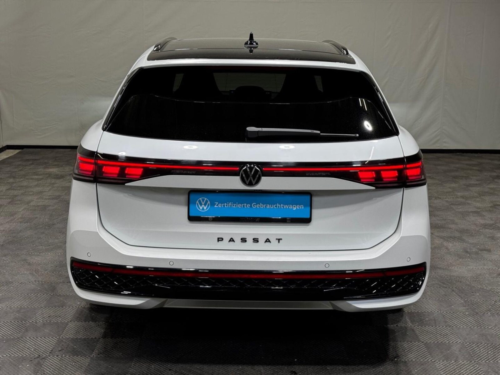 Volkswagen Passat – Bild 13