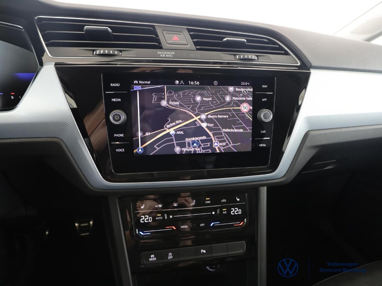 Volkswagen Touran – Bild 8