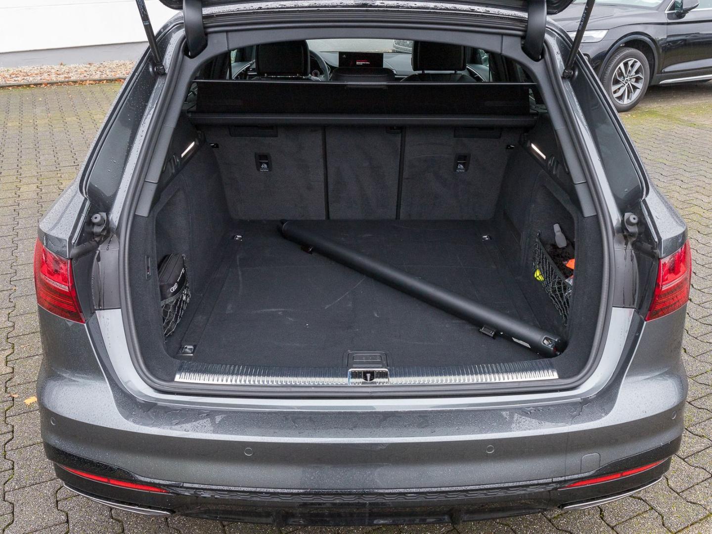 Image about Audi A4 Avant S line 40 TFSI quattro S tronic