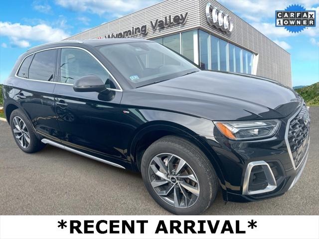 2022 Audi Q5 Premium Plus