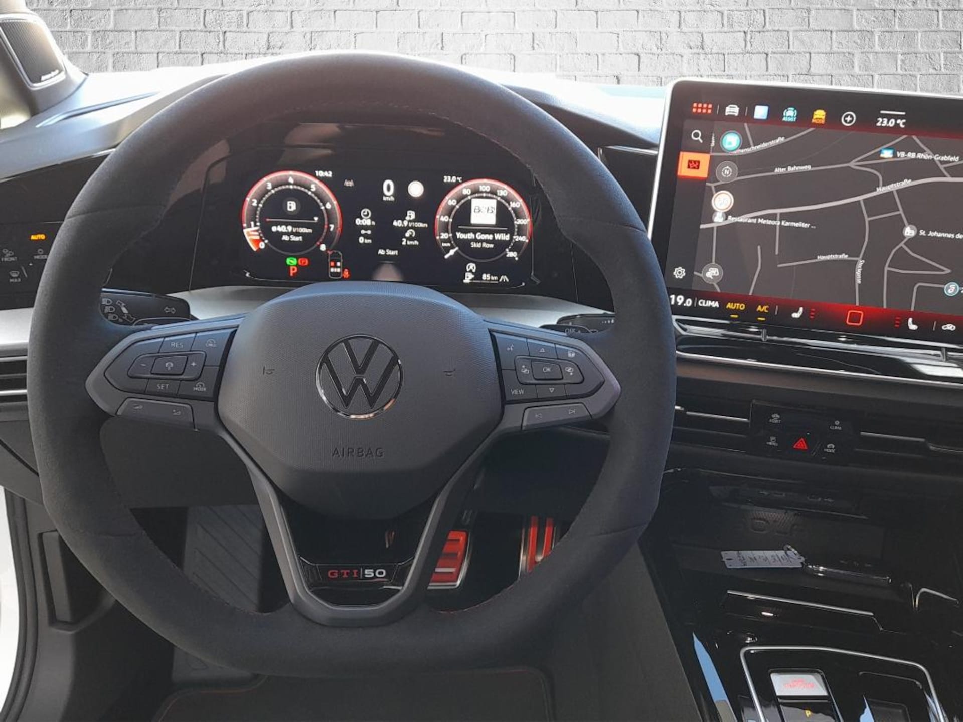 Volkswagen Golf GTI