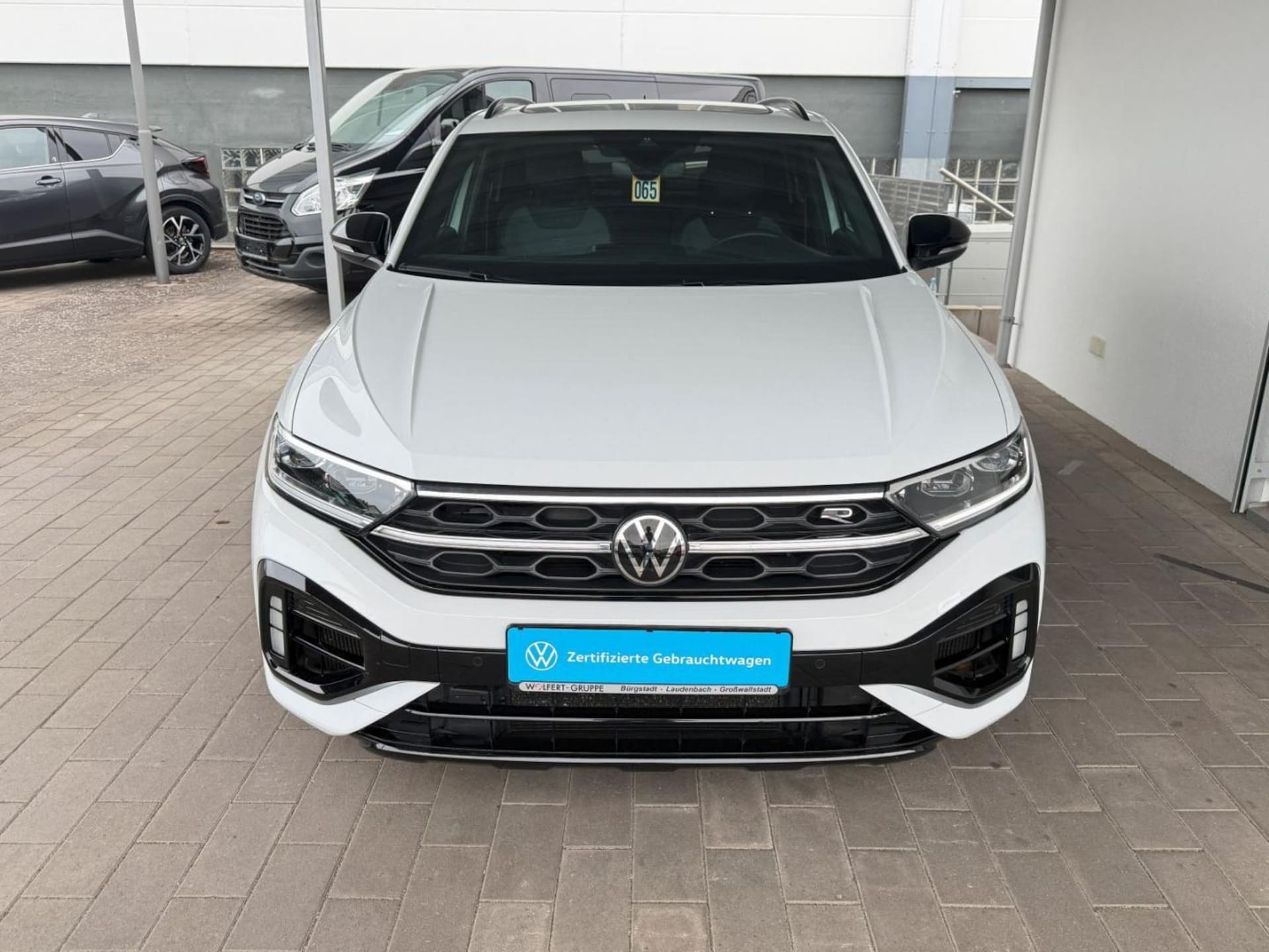 Volkswagen T-Roc R