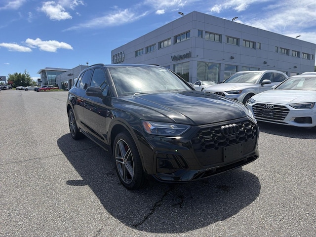 Photo of 2024 Audi Q5 TFSI e 