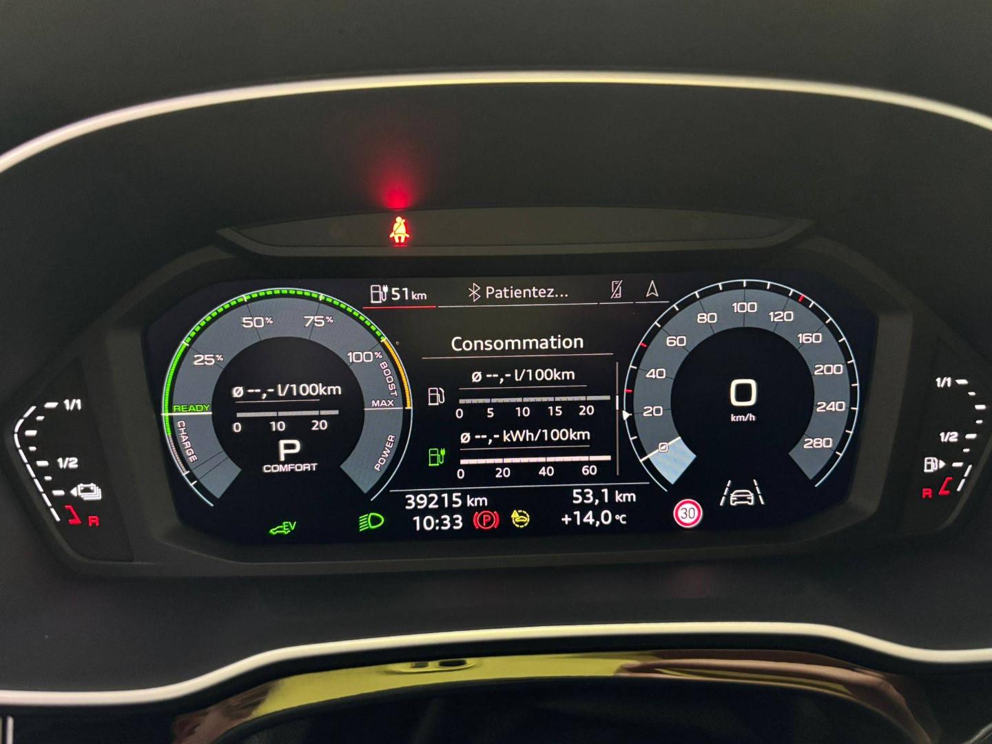 Image about Audi Q3 Sportback TFSI e S line 45 TFSI e 180 kW (245 ch) S tronic