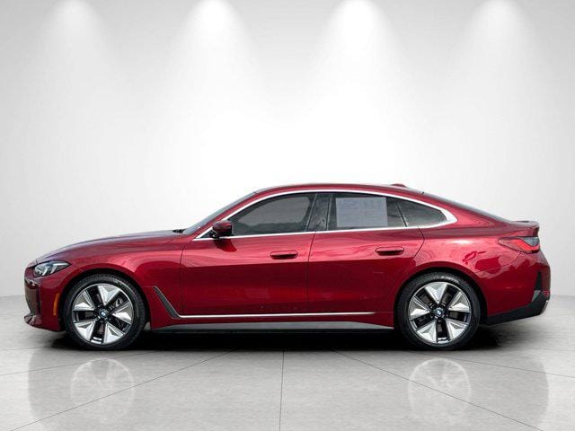 2025 BMW