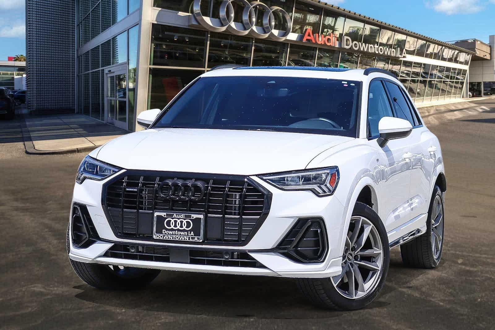 2025 Audi Q3 45 TFSI S Line Premium quattro's photo