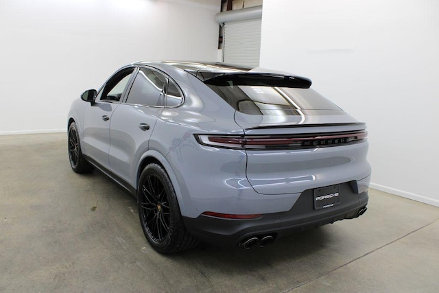 2025 Porsche Cayenne Coupé