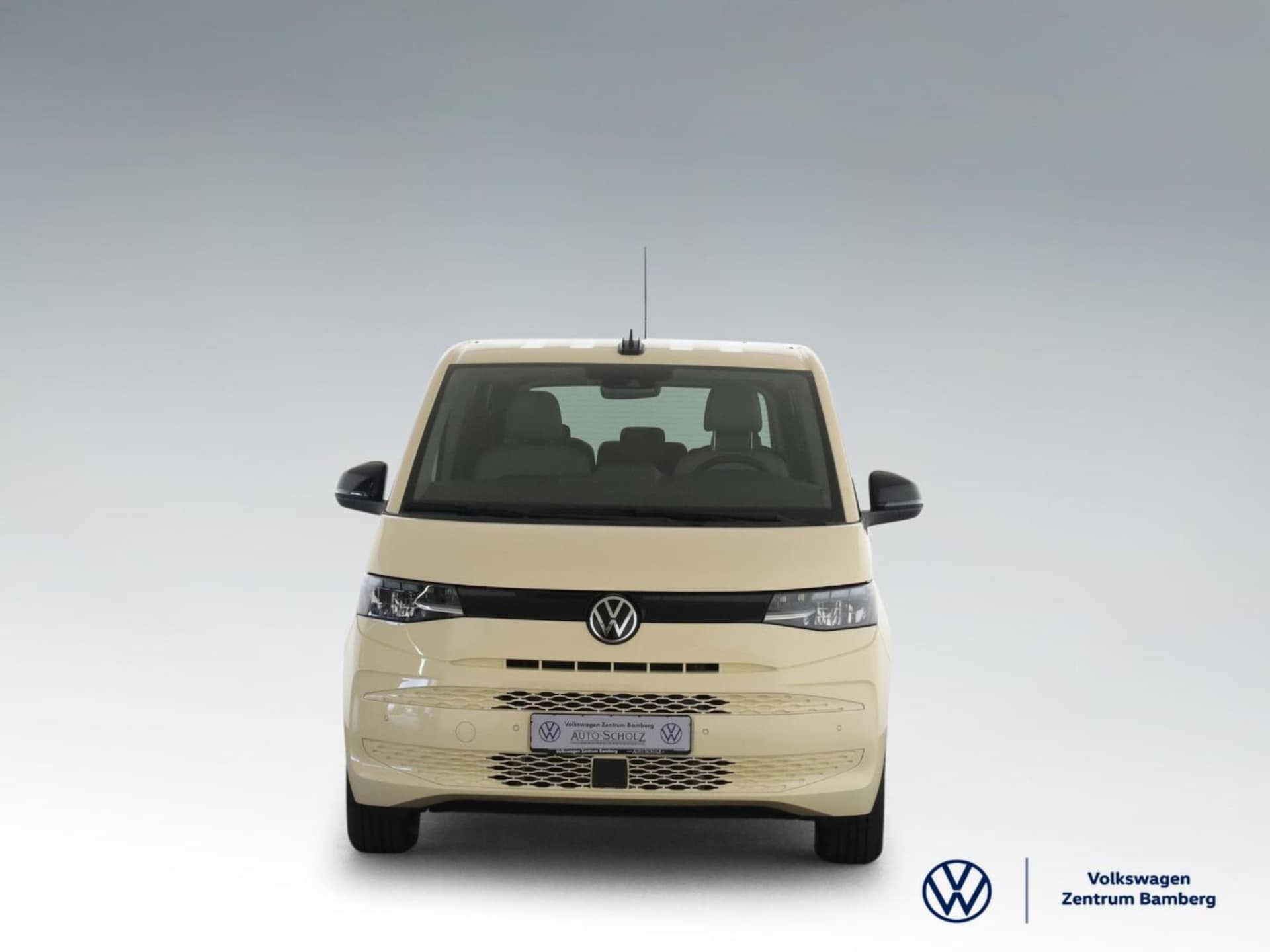 Volkswagen Multivan Langversion Basis-Modell