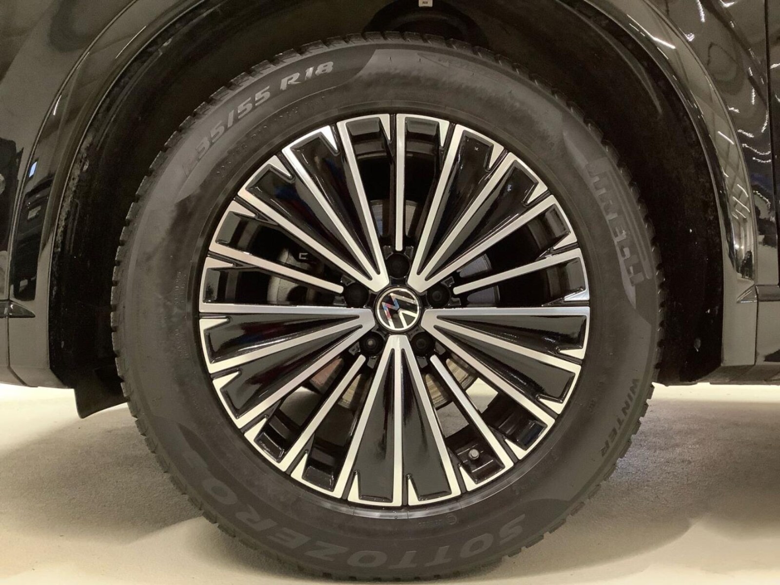 Volkswagen Tiguan – Bild 8