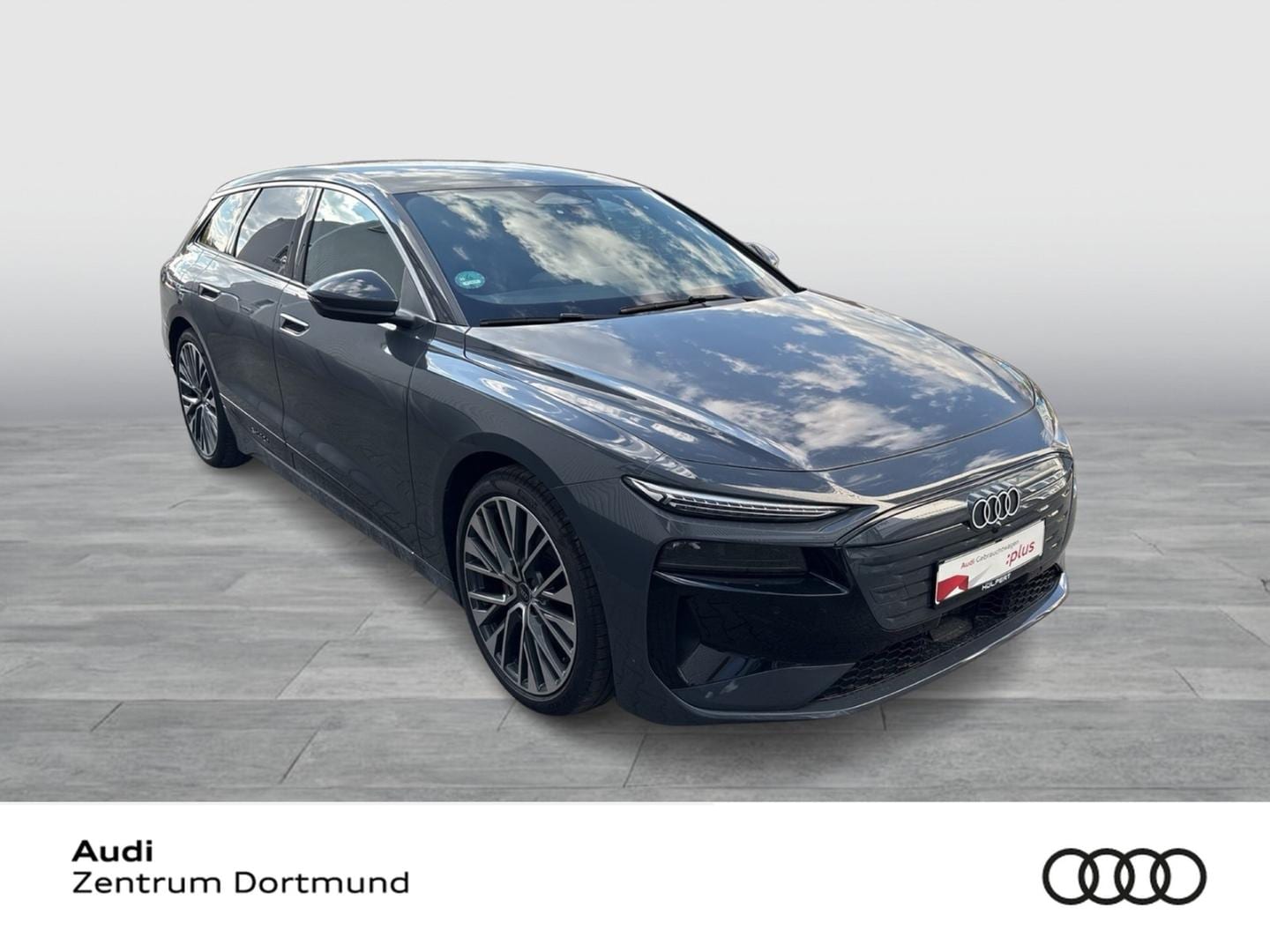 Bild über Audi A6 Avant e-tron e-tron - für weitere Informationen kontaktieren Sie den Audi Partner