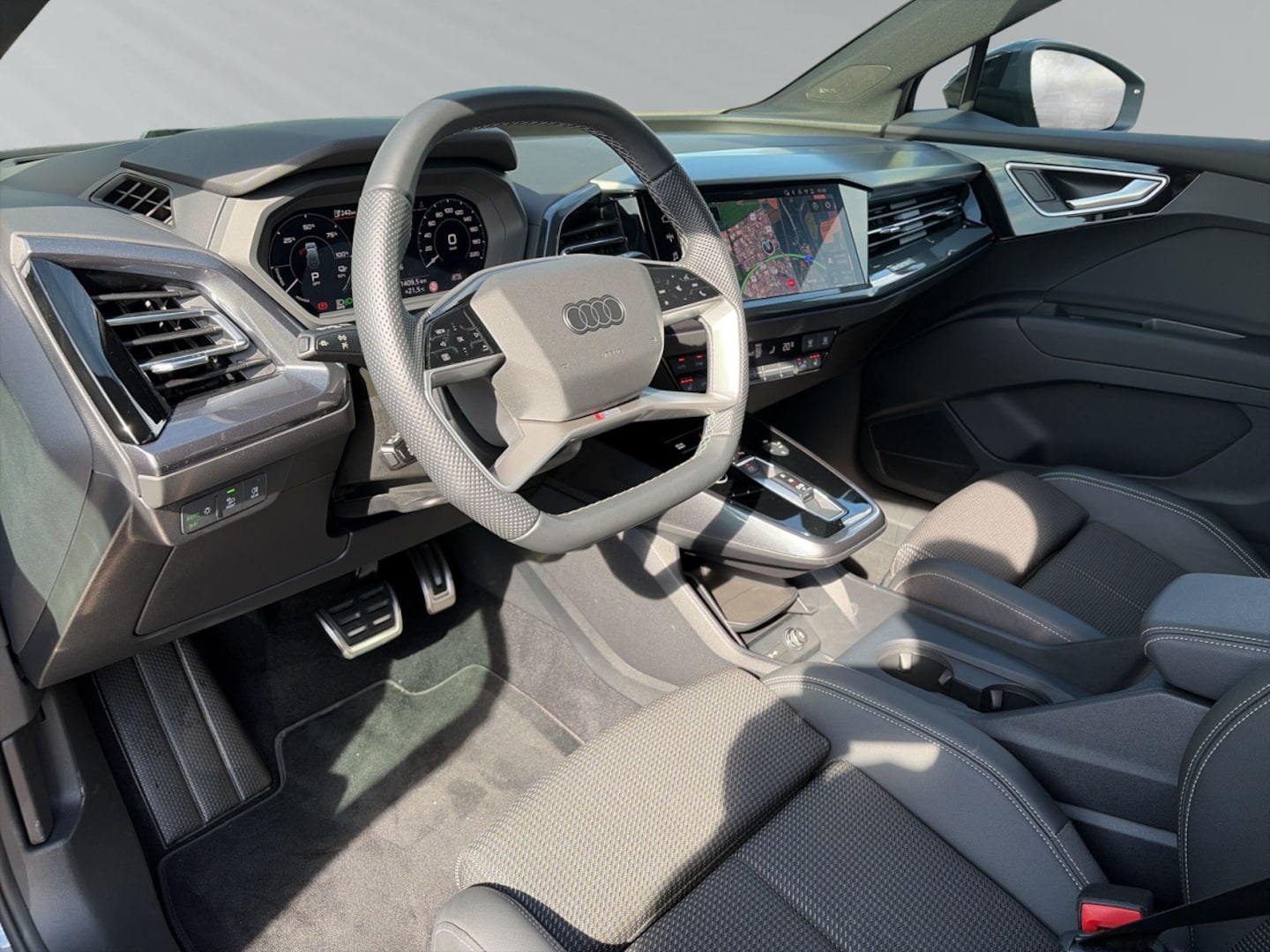 Bild über Audi Q4 e-tron 55 e-tron quattro - für weitere Informationen kontaktieren Sie den Audi Partner