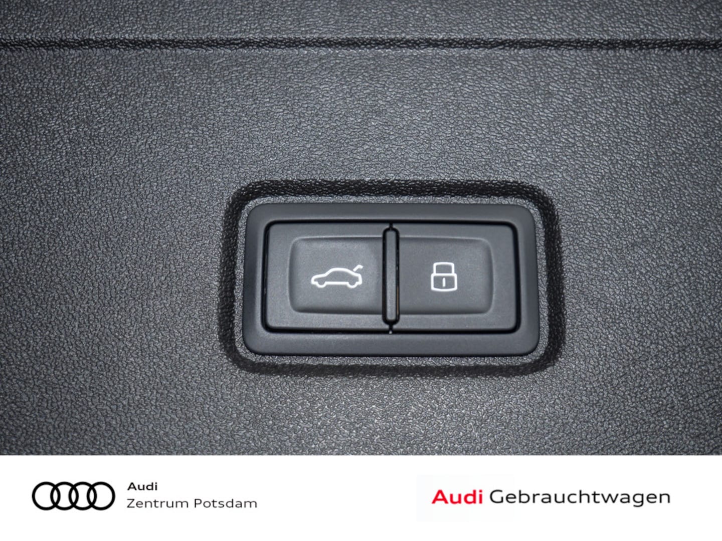 Bild über Audi Q7 SUV TDI quattro 220 kW tiptronic - für weitere Informationen kontaktieren Sie den Audi Partner