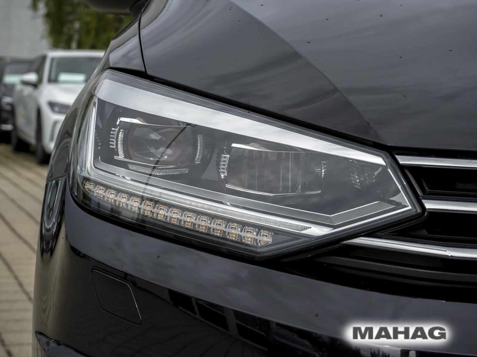 Volkswagen Touran – Bild 8