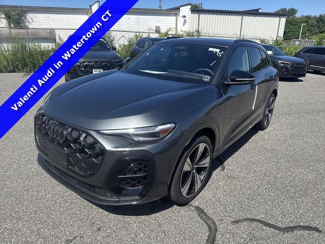2026 Audi SQ5 Premium Plus