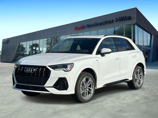 2025 Audi Q3 45 TFSI S Line Premium quattro's photo