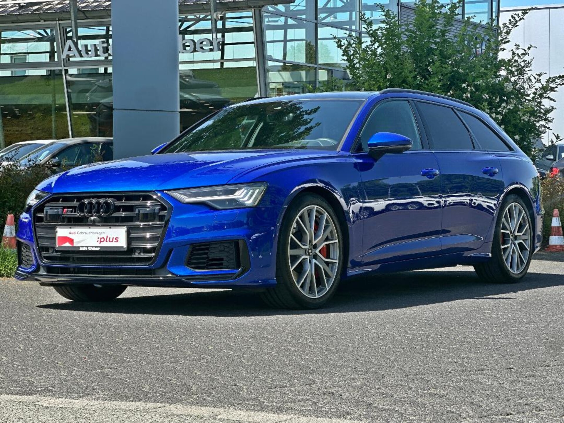 Audi S6 Avant