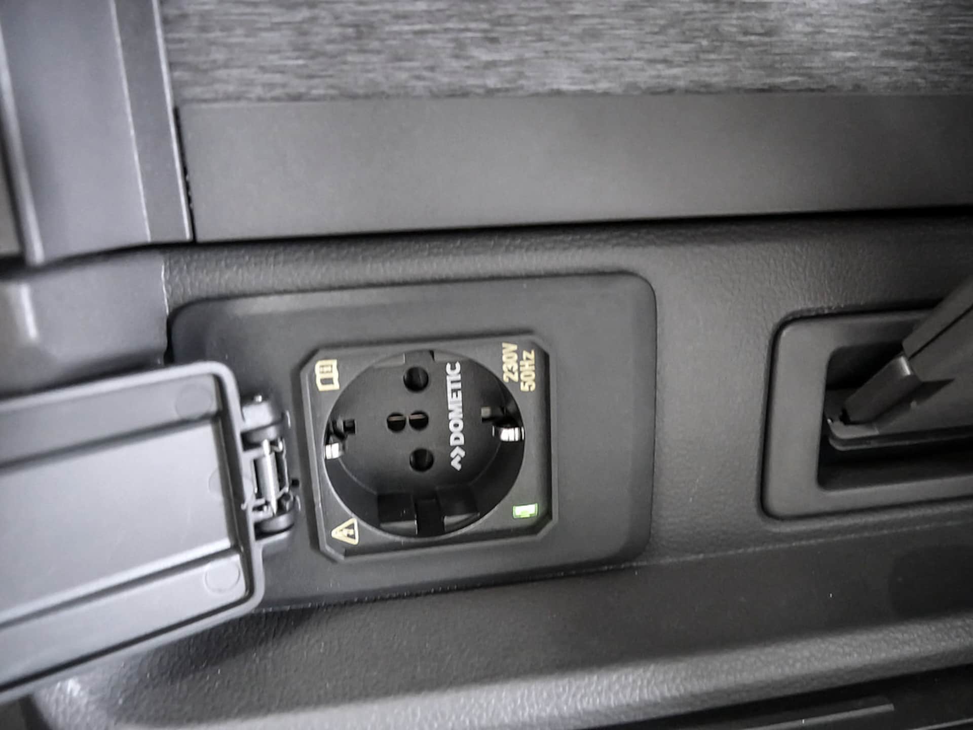 Volkswagen California Coast