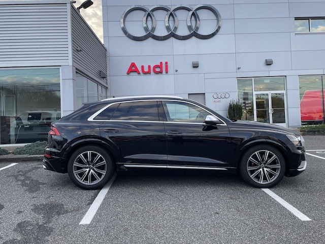 2023 Audi SQ8
