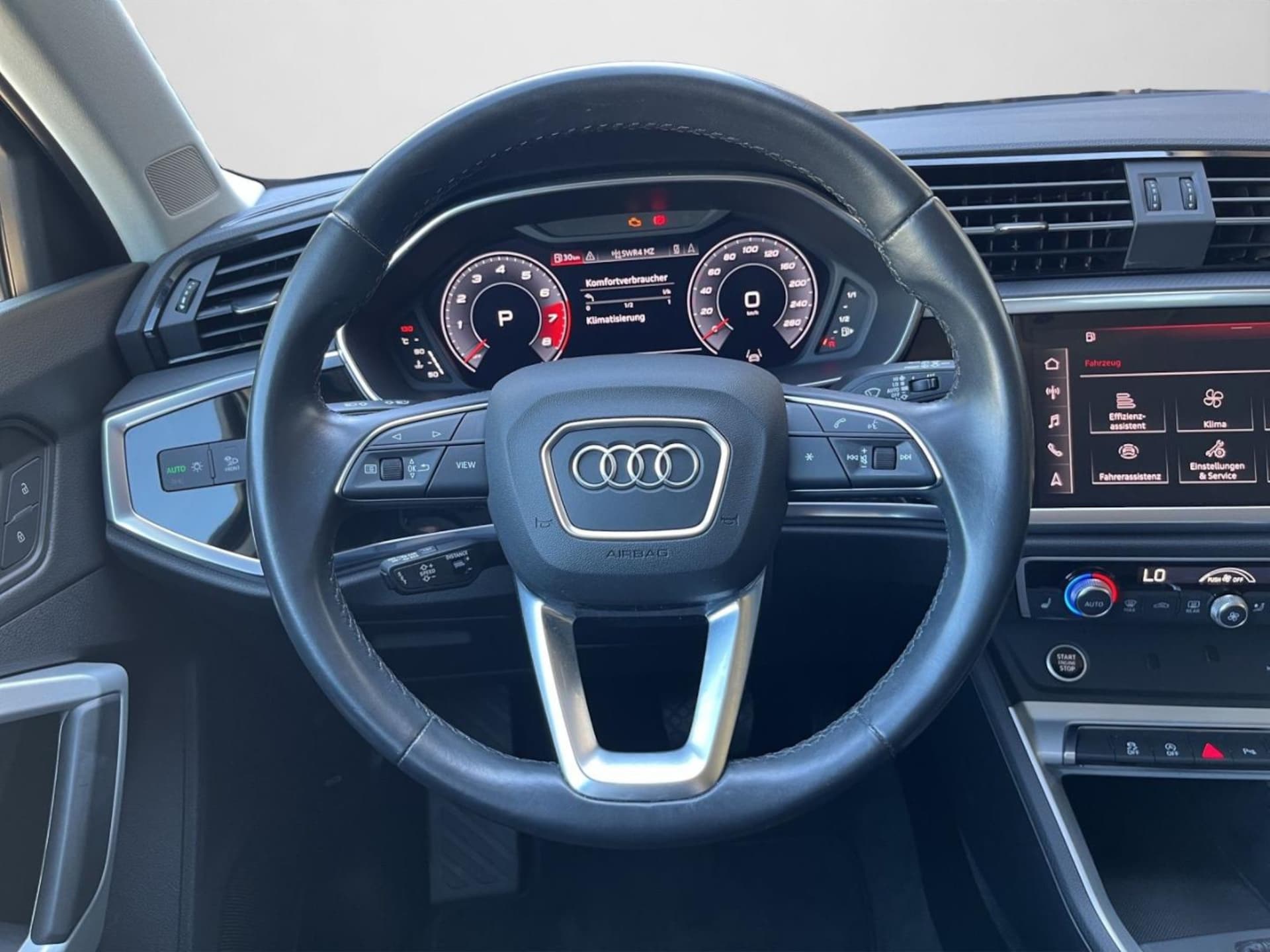Audi Q3 SUV S line