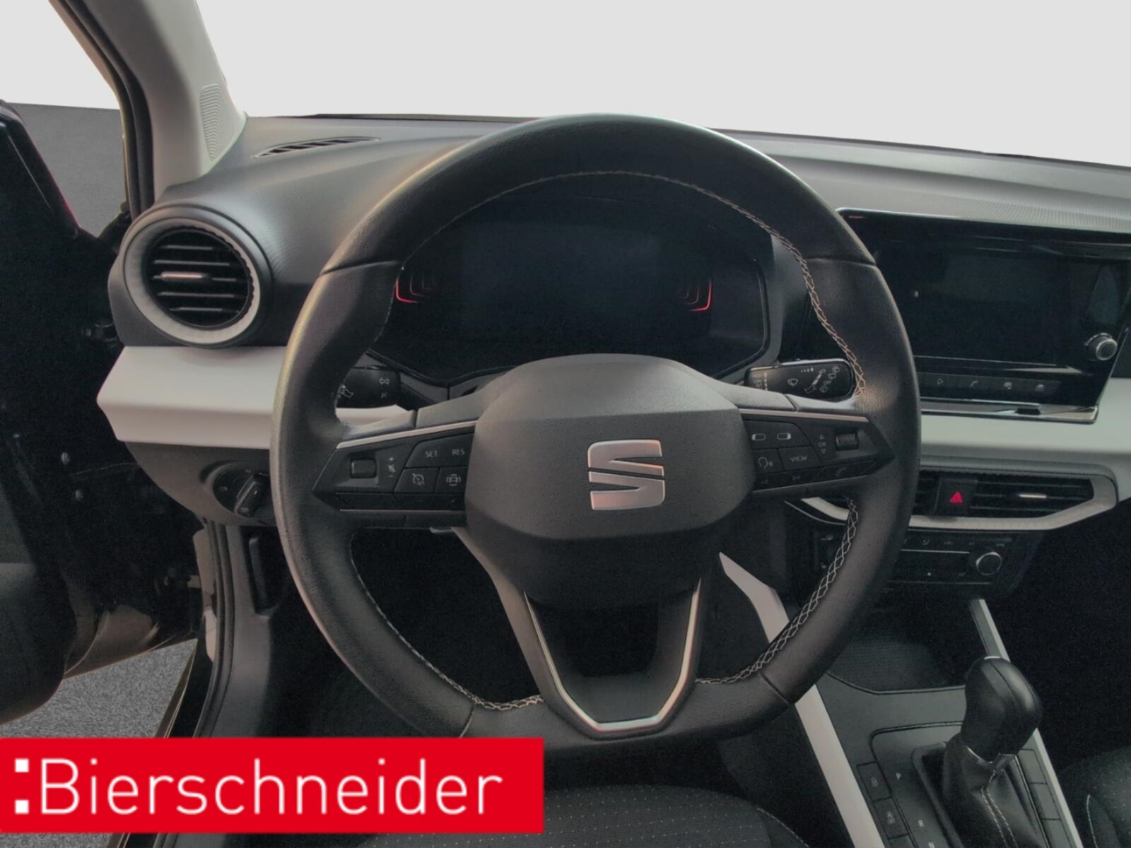 SEAT Arona – Bild 13