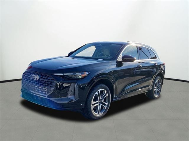 2025 Audi New Q5 Premium's photo