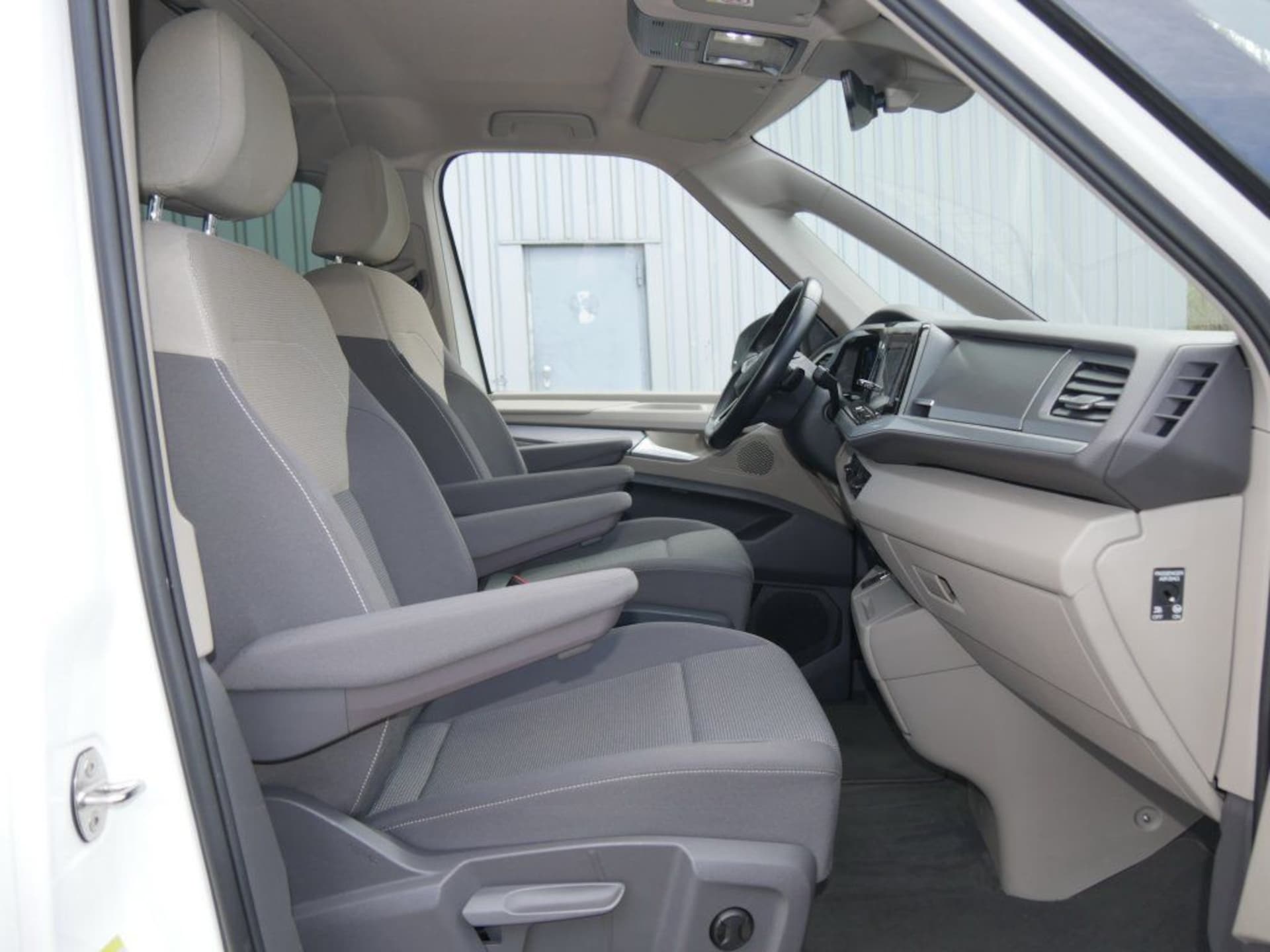 Volkswagen Multivan Life