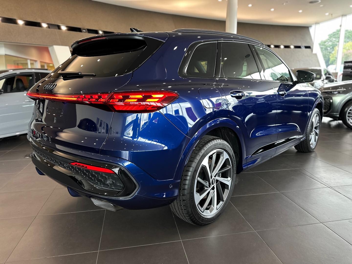 Image about Audi Q5 SUV TFSI 150 kW