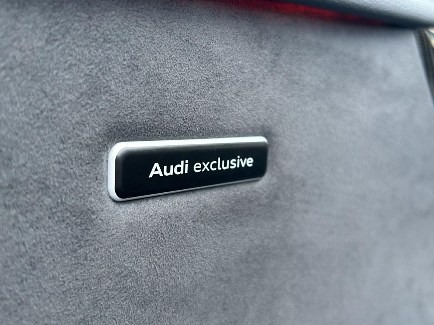 Image about Audi RS 4 Avant TFSI quattro tiptronic