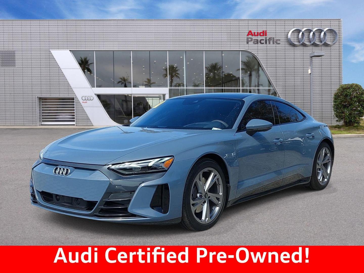 2023 Audi e-tron GT Premium Plus quattro's photo