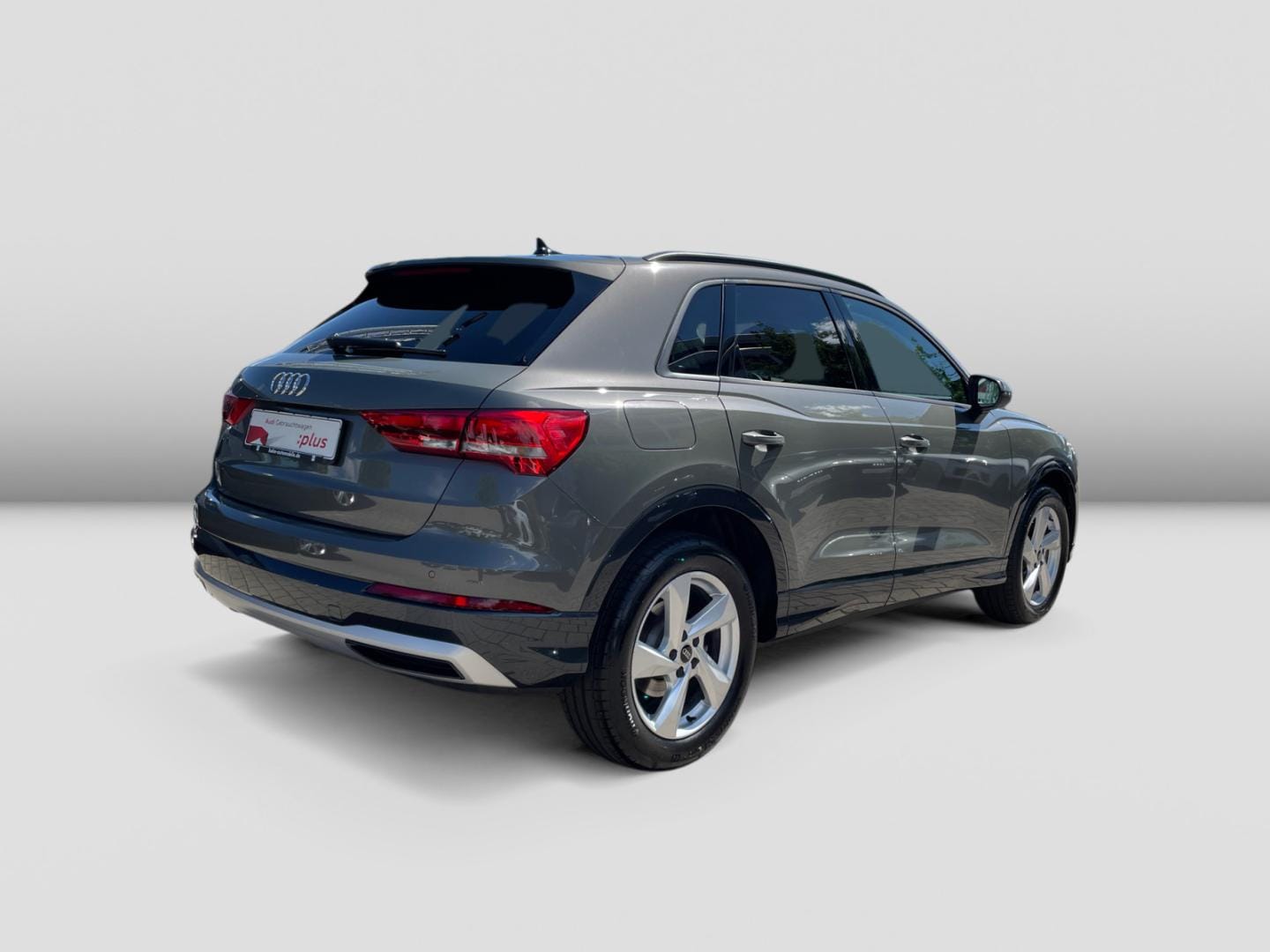 Bild über Audi Q3 TFSI 110 kW S tronic - für weitere Informationen kontaktieren Sie den Audi Partner