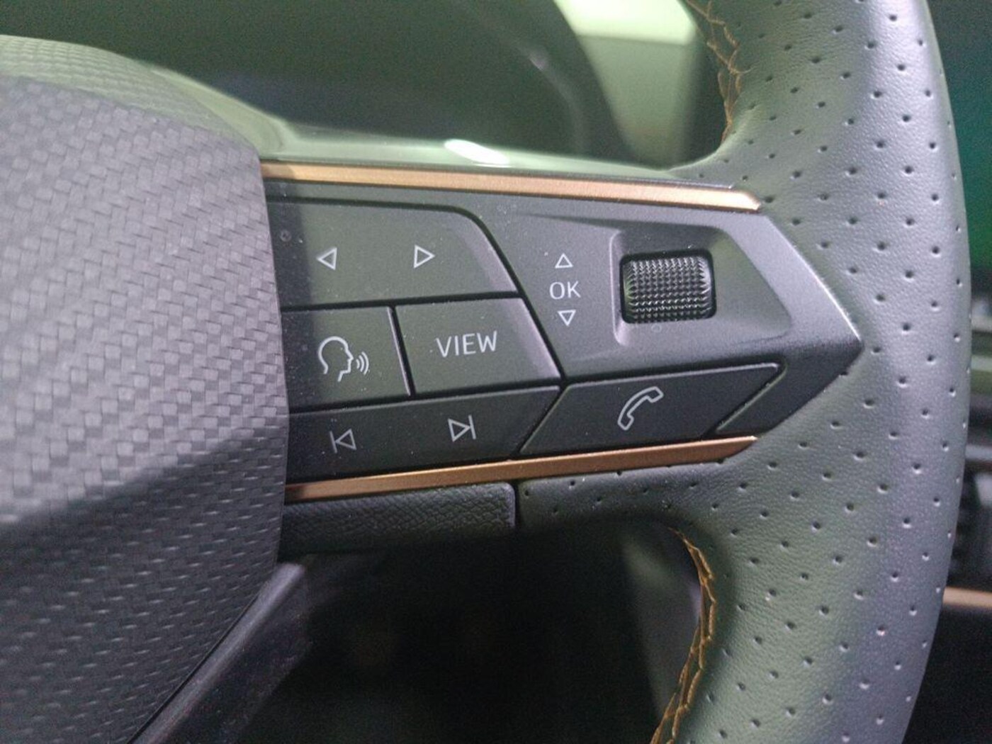 CUPRA Leon León 1.5 TSI 110 kW (150 CV) — photo 10