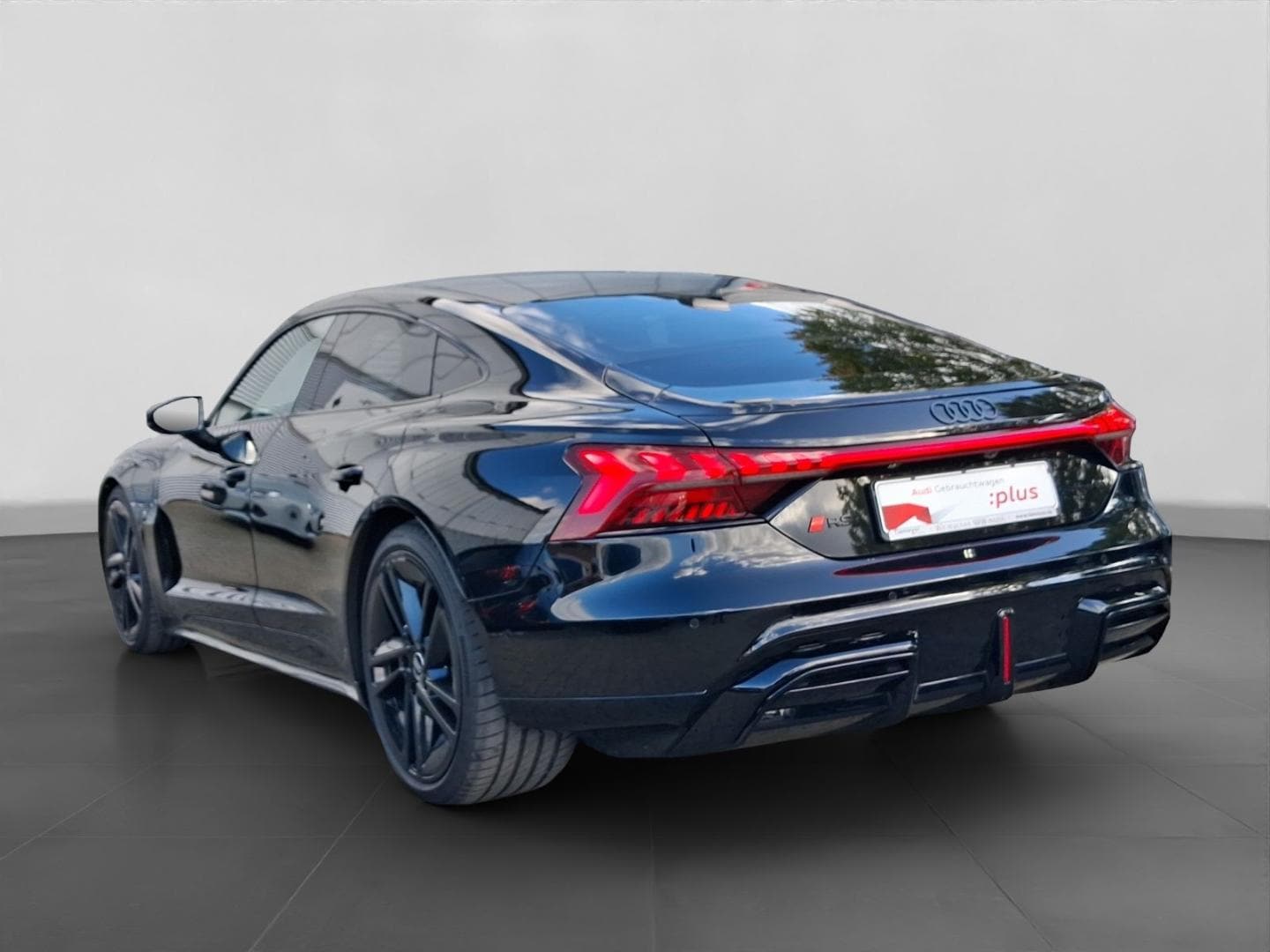 Bild über Audi RS e-tron GT e-tron quattro performance 620 kW - für weitere Informationen kontaktieren Sie den Audi Partner