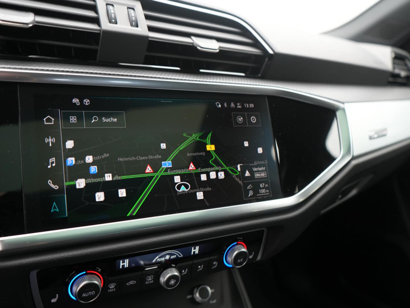 Bild über Audi Q3 TFSI 110 kW S tronic - für weitere Informationen kontaktieren Sie den Audi Partner